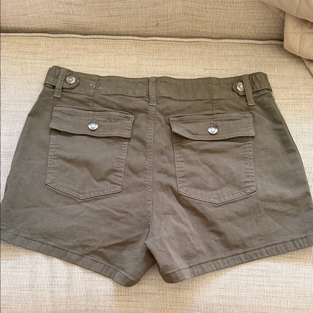 Pistola Utility Shorts Khaki Rear Flap Button Close pockets 3.5” inseam - Picture 2 of 12